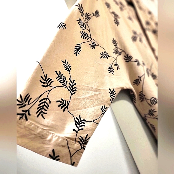 XL Kimono - Picture 6 of 7